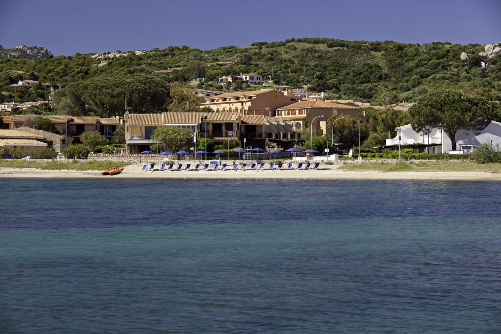 Blu Hotel Laconia Village Cannigione Exterior photo